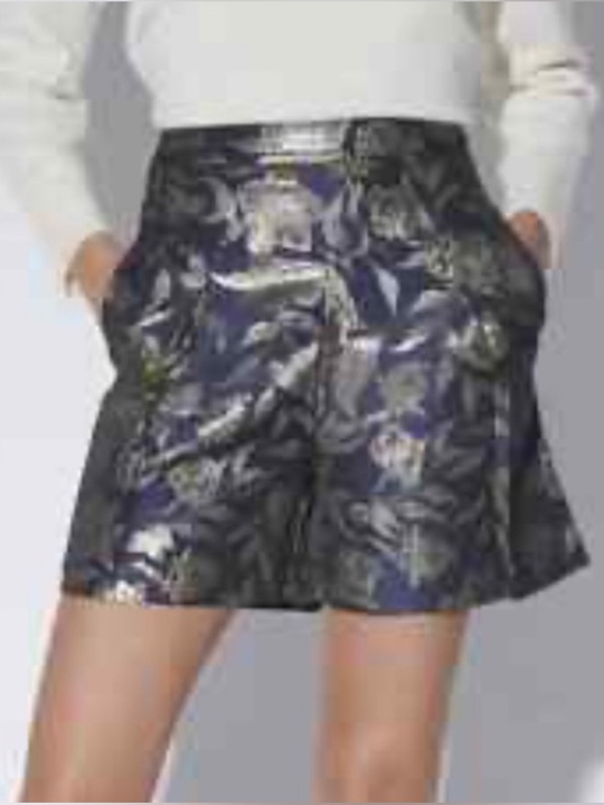 Ted Baker Pants - Walter Baker Taylor Metallic Floral Brocade
Shorts Size 12 High Waist